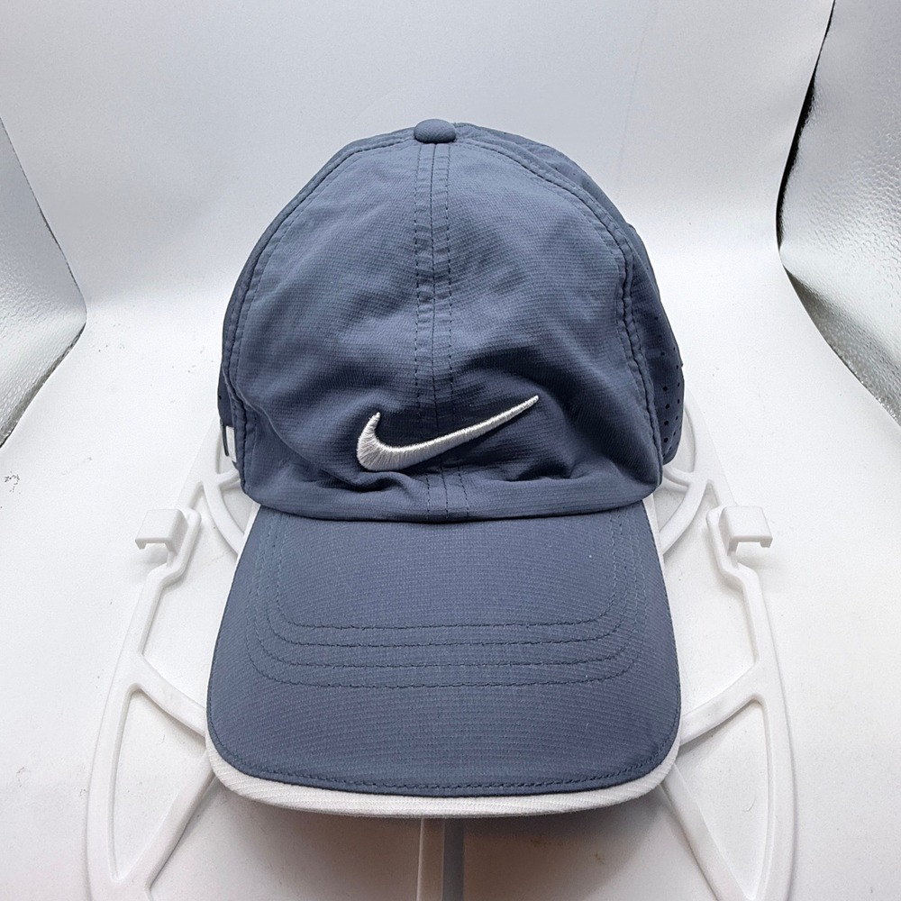 Nike Golf 20XI Performance Perforated Adjustable Cap